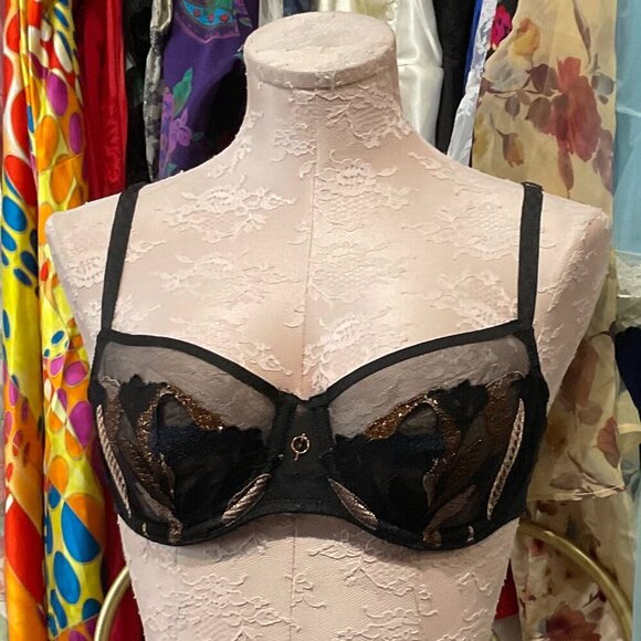 Chantelle Underwired Lace Spark Bra Adjustable Strap Size 34C Black - Picture 1 of 3